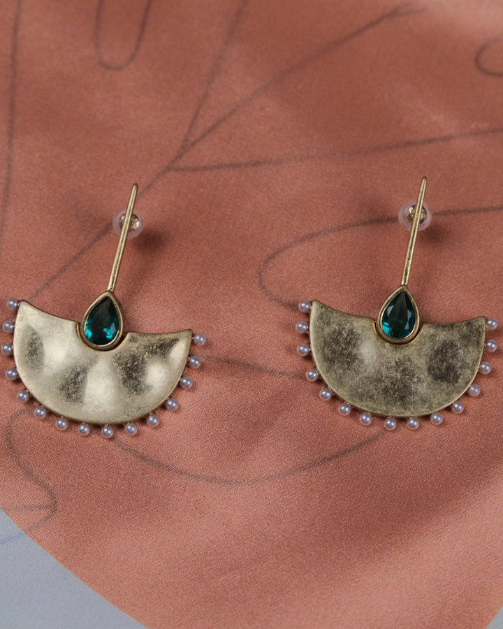 boucle d'oreille style vintage